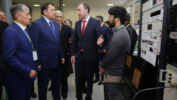 Фотография к новости: В Атырау начали производство датчиков давления