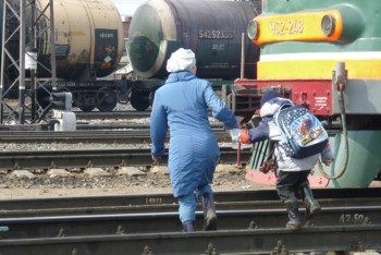 Фотография к новости: Около полусотни человек погибли на железнодорожных путях Казахстана в 2017 году