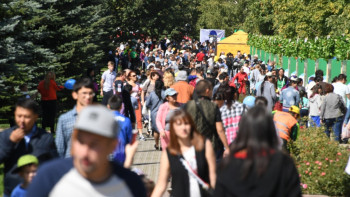 Фотография к новости: Алматинцы должны иметь равные, комфортные условия жизни –  Байбек