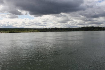Фотография к новости: Гибель имама и двоих сыновей в водоёме ВКО: обнаружено тело одного ребёнка