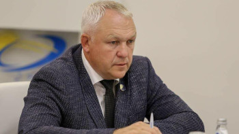 Фотография к новости: Законодательное определение статуса педагогов очень своевременно – Виталий Тварионас