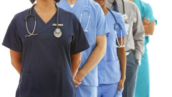 Фотография к новости: Биртанов раскритиковал работу профсоюзов за слабую защиту медработников от нападок 