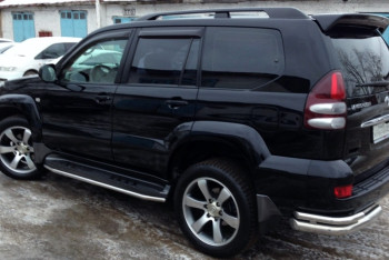 Фотография к новости: Костанайца с подложными документами на Land Cruiser Prado задержали полицейские