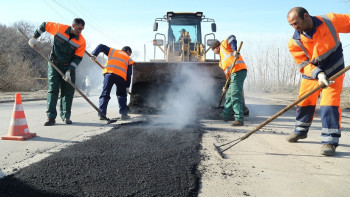 Фотография к новости: На ремонт автодорог республиканского значения выделено порядка 77 млрд тенге