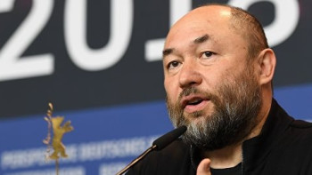 Фотография к новости: Бекмамбетов признался в любви к "Келинкам" Адамбая и рассказал, снимет ли кино в Казахстане 