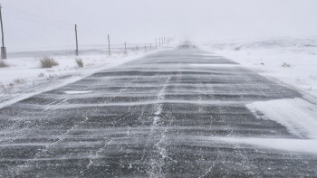 Фотография к новости: Десять дорог закрыли из-за сильной метели в Казахстане 