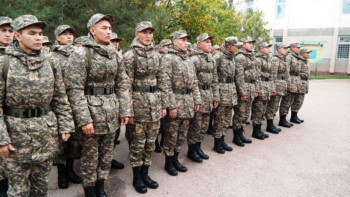 Фотография к новости: Свыше 17 тыс казахстанцев призовут на срочную воинскую службу в текущем году