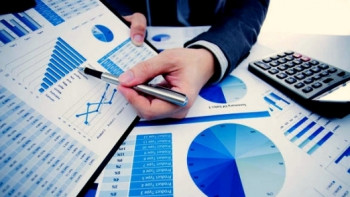 Фотография к новости: Эксперт призвала казахстанцев требовать прозрачности данных о гражданском бюджете