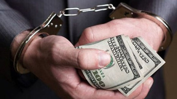 Фотография к новости: Осуждённого за взятку казахстанца оправдали в Верховном суде