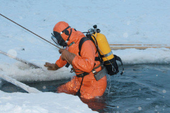 Фотография к новости: Почти неделю ищут тело утонувшего мальчика в Арыси