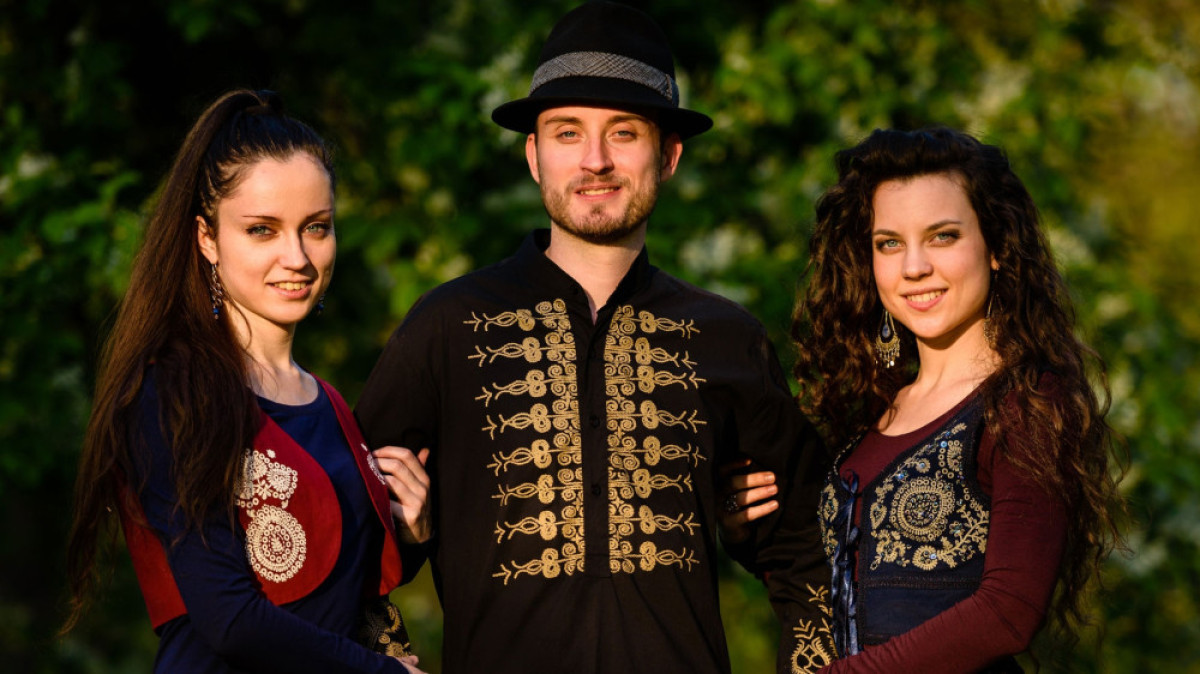  из открытых источников 