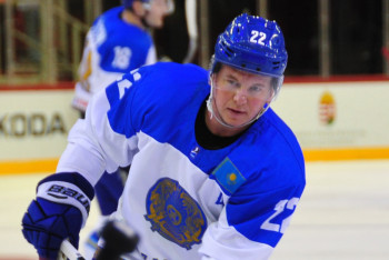 Фотография к новости: Нападающий сборной Казахстана пропустит домашний ЧМ