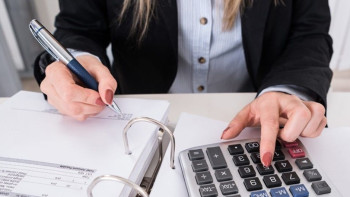 Фотография к новости: Как продлить срок представления налоговой отчётности, рассказали в КГД