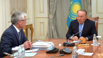 Фотография к новости: Министр культуры и спорта доложил Назарбаеву о состоянии дел в отрасли