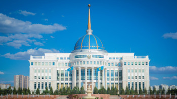 Фотография к новости: Трамп, Путин, Елизавета II и другие мировые лидеры поздравили Назарбаева 