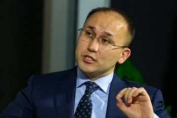 Фотография к новости: Правительство и депутаты хорошо владеют казахским языком – Абаев