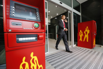 Фотография к новости: Отделение Kaspi Bank ограбили в Шымкенте