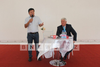 Фотография к новости: Трудности перевода: Как сделать казахский язык «модным» и популярным