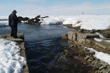 Фотография к новости: Для снижения уровня паводковых вод в СКО расширяют выходные каналы из озер