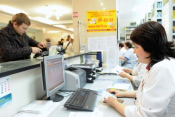 Фотография к новости: Когда казахстанские медорганизации откажутся от бумажной волокиты?