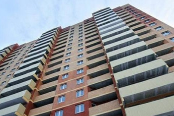 Фотография к новости: Падение женщины с ребенком из пятиэтажки в Актау прокомментировала прокуратура