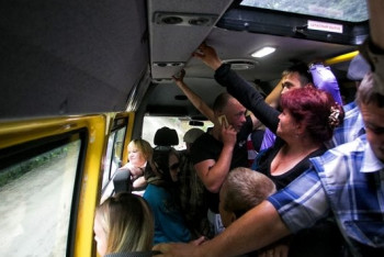 Фотография к новости: Давка и долгое ожидание: костанайцы недовольны работой перевозчиков