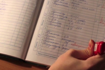 Фотография к новости: Самые нелепые замечания из дневников казахстанских школьников представят на выставке в России