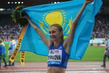 Фотография к новости: Легкоатлетка Рыпакова выиграла этап «Бриллиантовой лиги» в Цюрихе