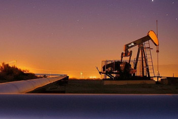 Фотография к новости: Цены на нефть растут из-за ограничения экспорта топлива Саудовской Аравией