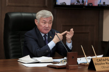 Фотография к новости: Сапарбаев раскритиковал спортфункционеров за отсутствие результатов