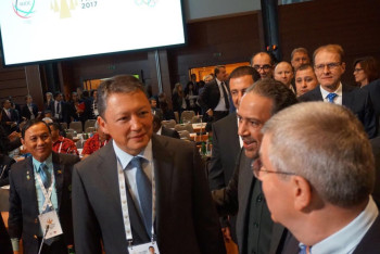 Фотография к новости: Тимур Кулибаев намерен бороться за «чистых» спортсменов