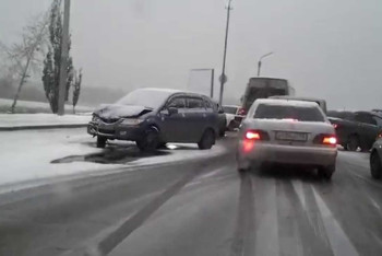 Фотография к новости: Из-за гололеда в Акмолинской области столкнулись два автомобиля: погибла пассажирка 