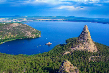 Фотография к новости: Известная консалтинговая компания будет участвовать в продвижении Бурабая