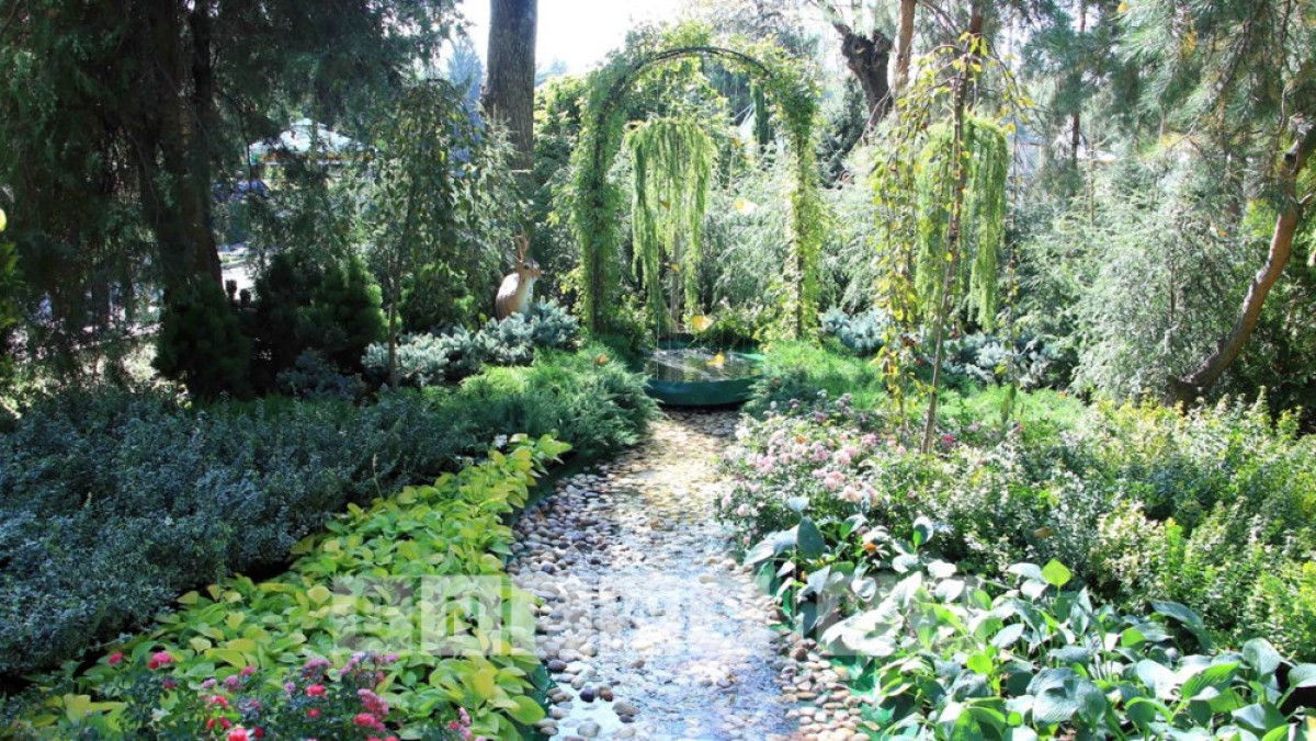  Руслан Канабеков