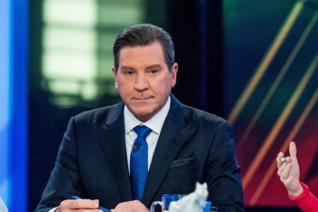 Фотография к новости: Ведущий ток-шоу на телеканале Fox News отстранен от работы из-за непристойных фотографий