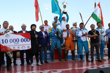 Фотография к новости: Казахстан стал чемпионом мира по кокпару