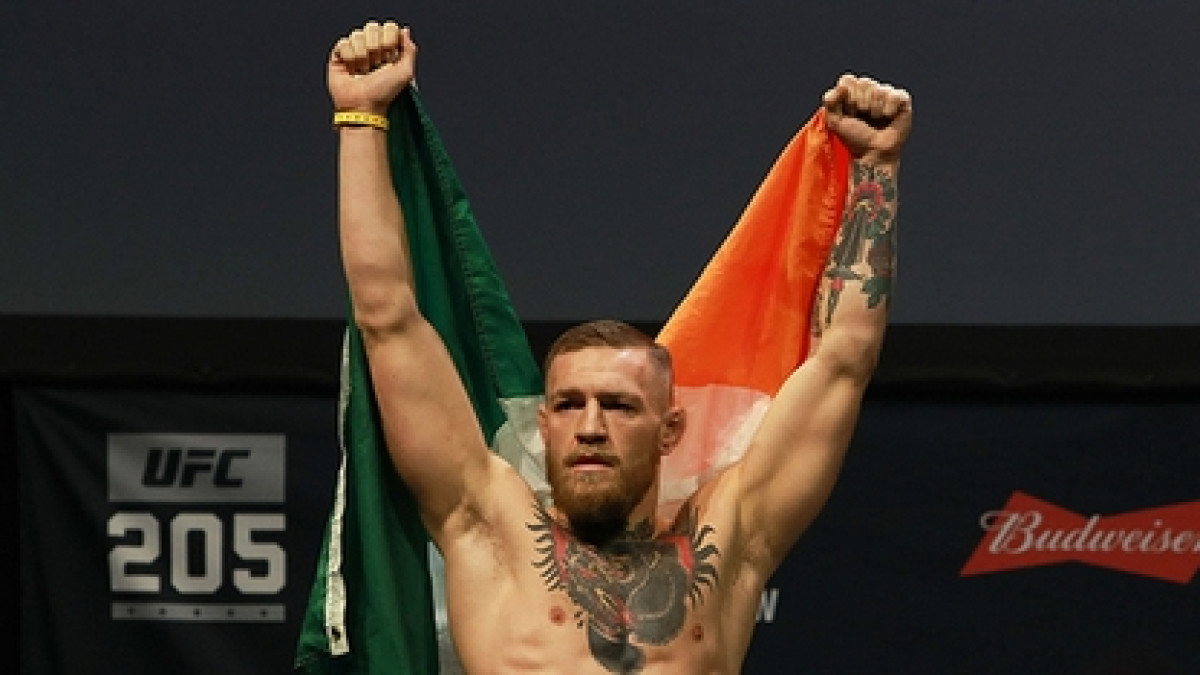  Michael Reaves / Getty Images