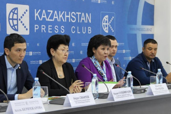 Фотография к новости: В Алматы презентовали обучающий модуль для овощеводов