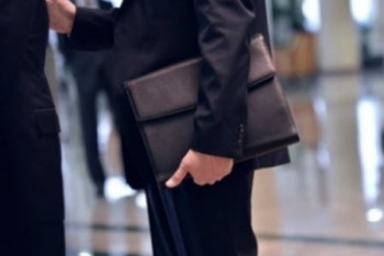 Фотография к новости: «Превосходные» госслужащие смогут получать бонусы к зарплате