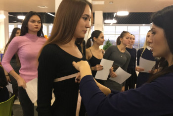 Фотография к новости: Чемпионку Казахстана по боксу попросили похудеть для участия в конкурсе красоты