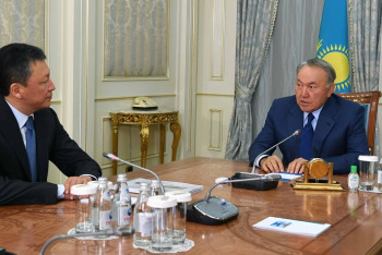 Фотография к новости: Нурсултан Назарбаев ознакомился с текущей деятельностью НПП «Атамекен»