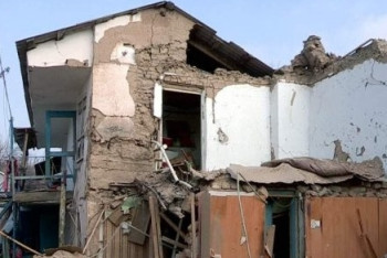 Фотография к новости: Пострадавшим во время обрушения дома шымкентцам оказывается помощь 