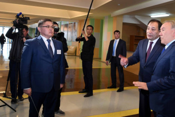 Фотография к новости: Нурсултан Назарбаев осмотрел «Спортклуб Маңғыстау-Арена» в Актау