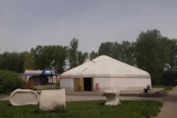 Фотография к новости: Интерактивная юрта на сенсорном управлении появилась в ВКО