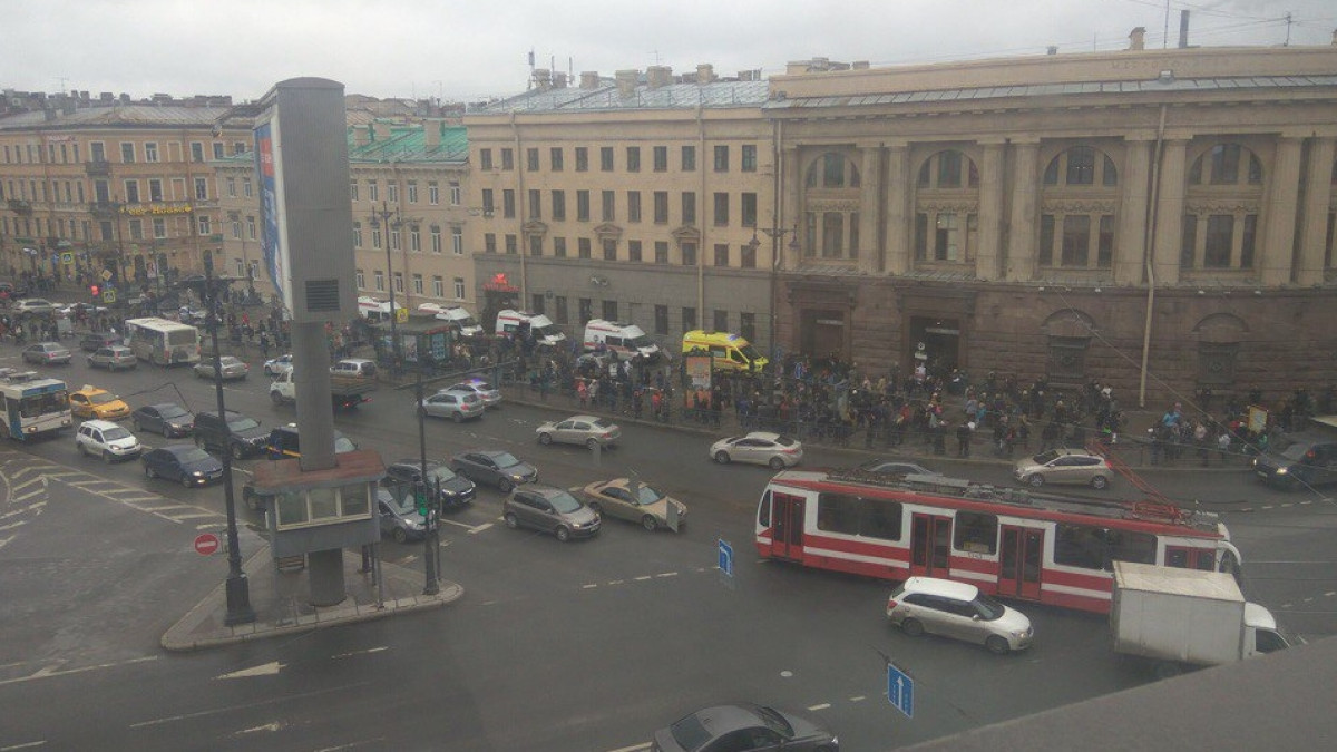  Метро Санкт-Петербурга