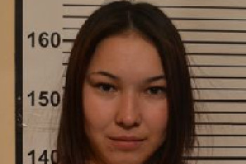 Фотография к новости: В Астане задержана обворовавшая школьниц мошенница