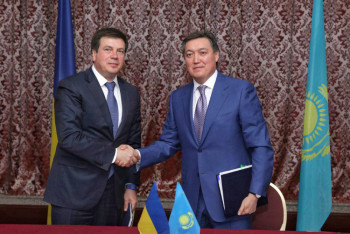 Фотография к новости: А. Мамин: Нужно расширять номенклатуру товаров и услуг между Казахстаном и Украиной