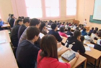 Фотография к новости: Депутаты Мажилиса возмущены работой МОН РК по распределению грантов