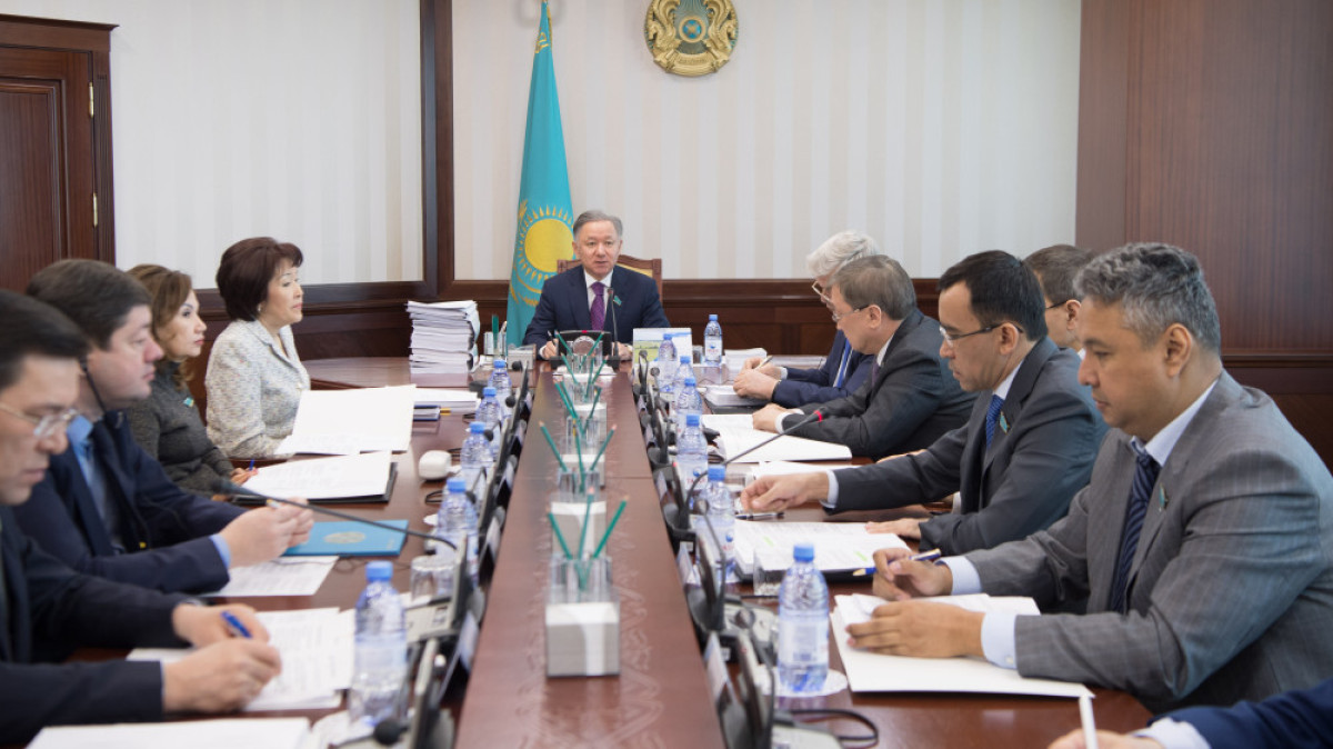  Бюро Мажилиса