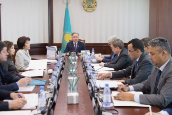 Фотография к новости: Бюро Мажилиса: На повестке вопросы транспорта и воинская служба